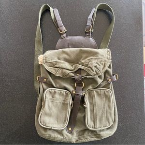AMERICAN EAGLE canvas & leather backpack